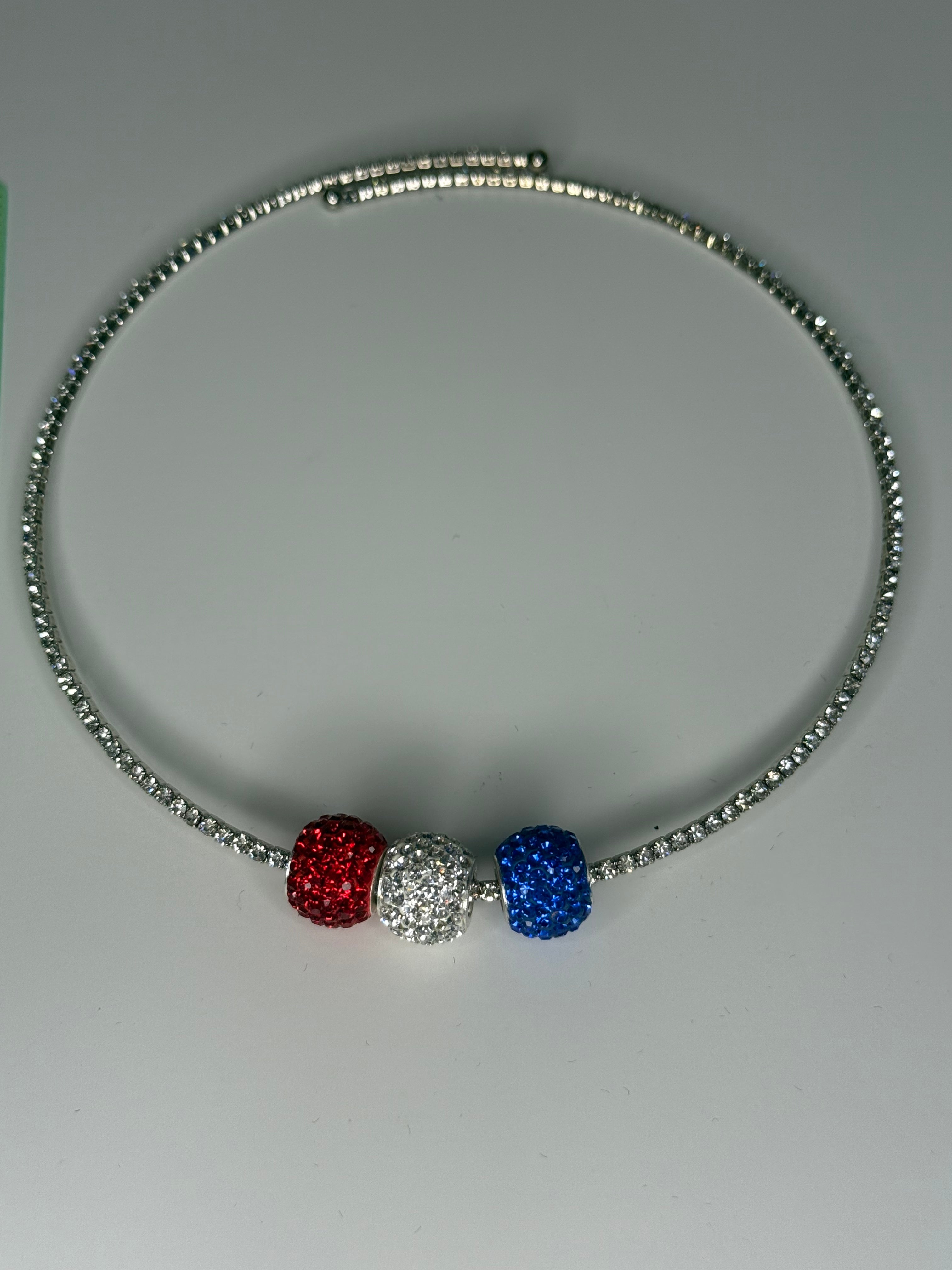 Patriotic Rhinestone Choker – [Bead Trio / Flag Curve Bar]