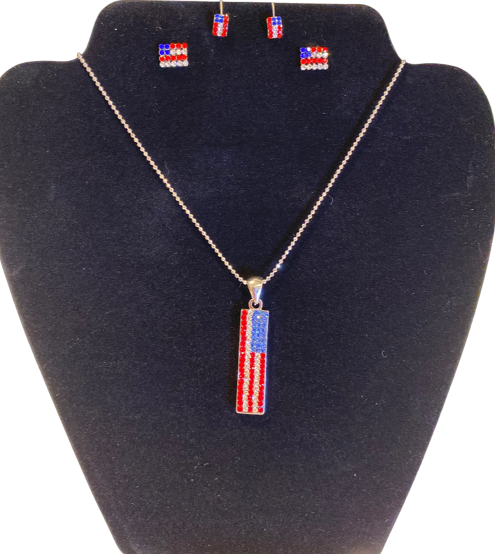 Patriotic Sparkle – American Flag Pendant Necklace